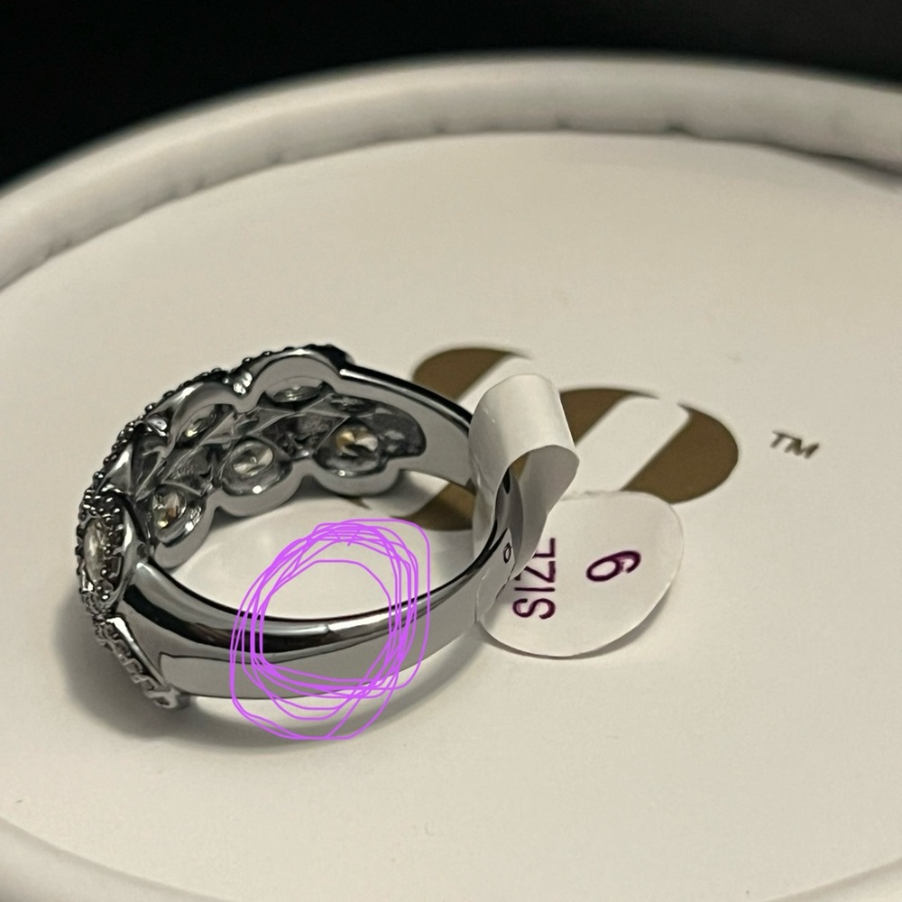 Bomb Party ring (see photos) - Picture 7 of 7